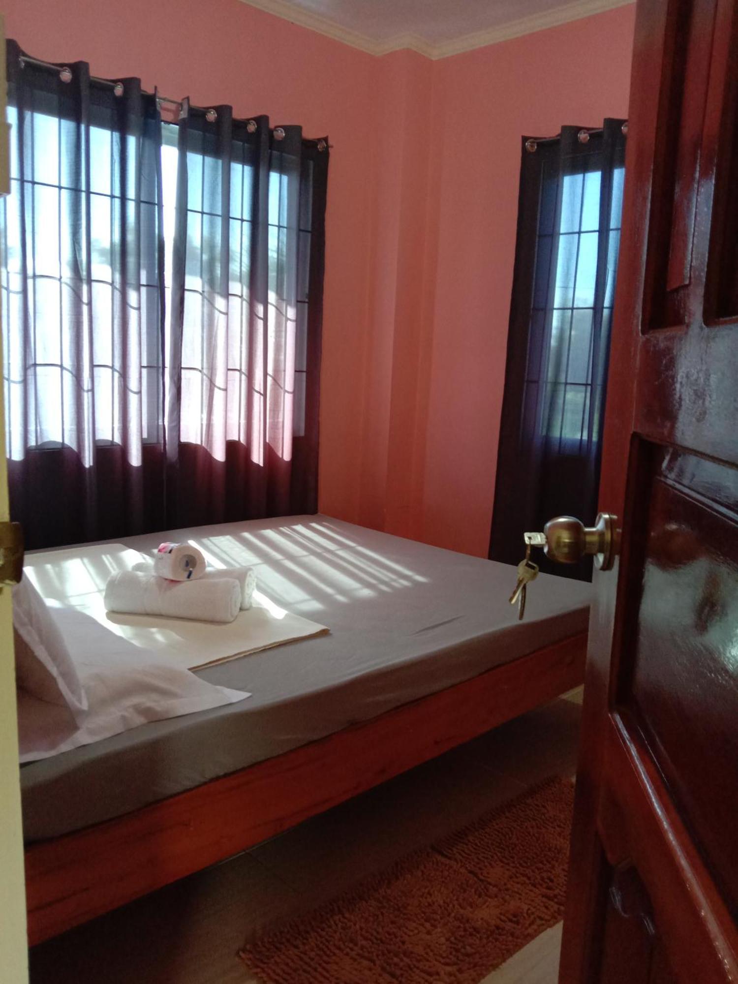 Friz Love Room Rental San Juan  Eksteriør bilde